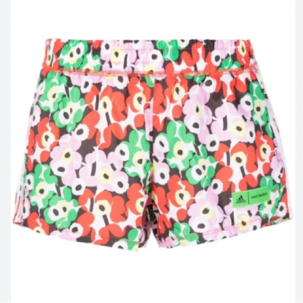 Adidas x Marimekko floral-print pacer shorts NWT - Picture 3 of 7